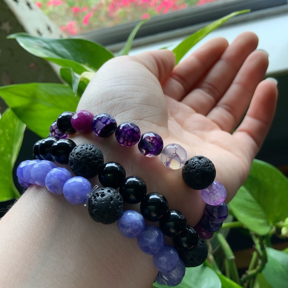 Set of 3 stretchy stone and lava bead bracelets